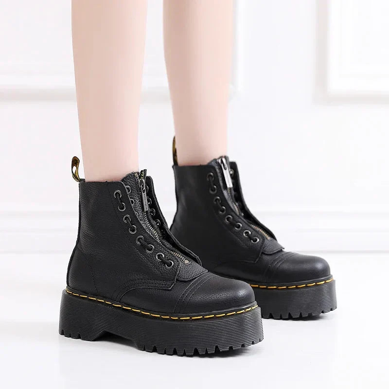 Stiefel mit Plateausohle aus echtem Leder