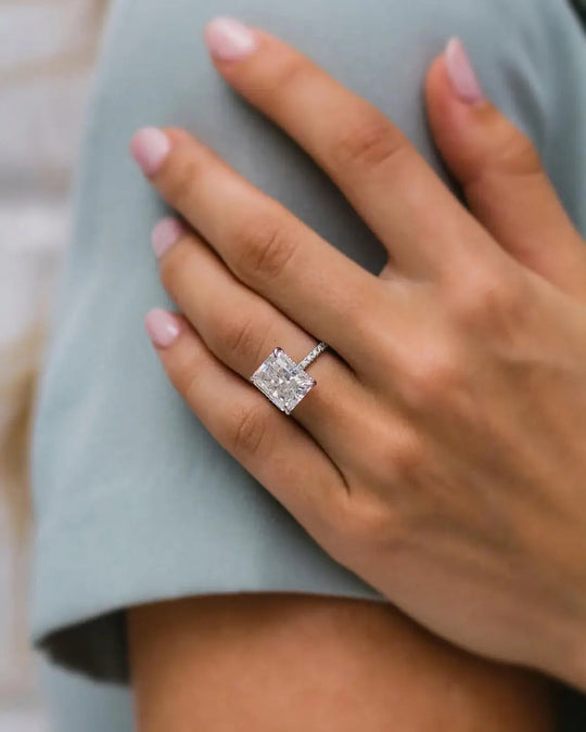 Diamantring Mit Radiant-Schliff