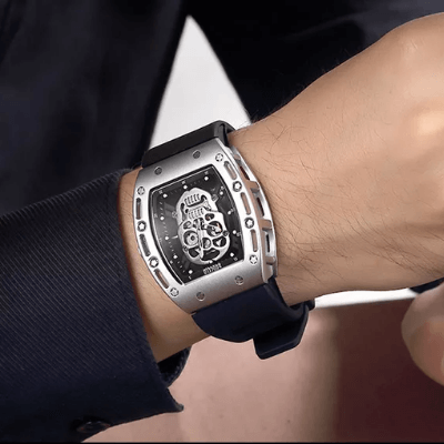 Piraten-Totenkopf Herrenuhr