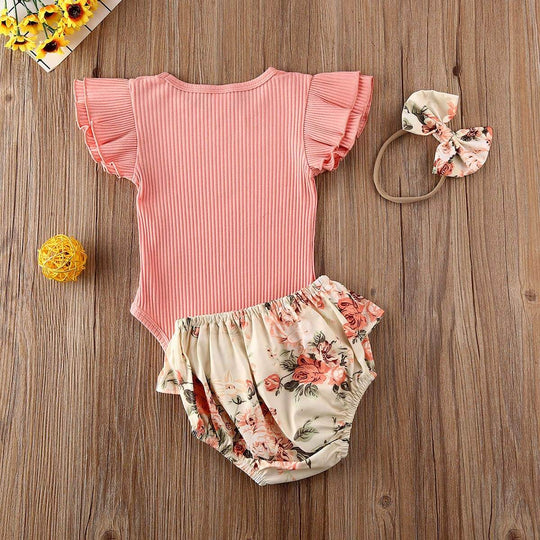 Ruffled Geripptes Floral Shorts Set