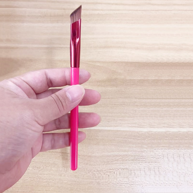 Squaretouch | Lidschatten & Brauenpinsel
